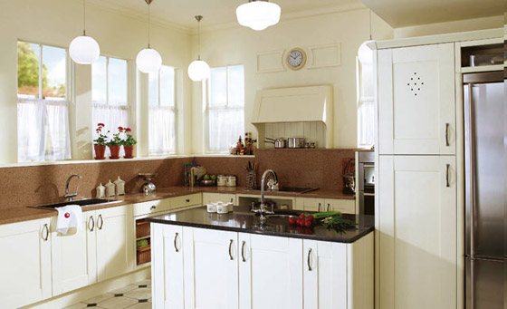 Kitchen as Malbec in Ivory